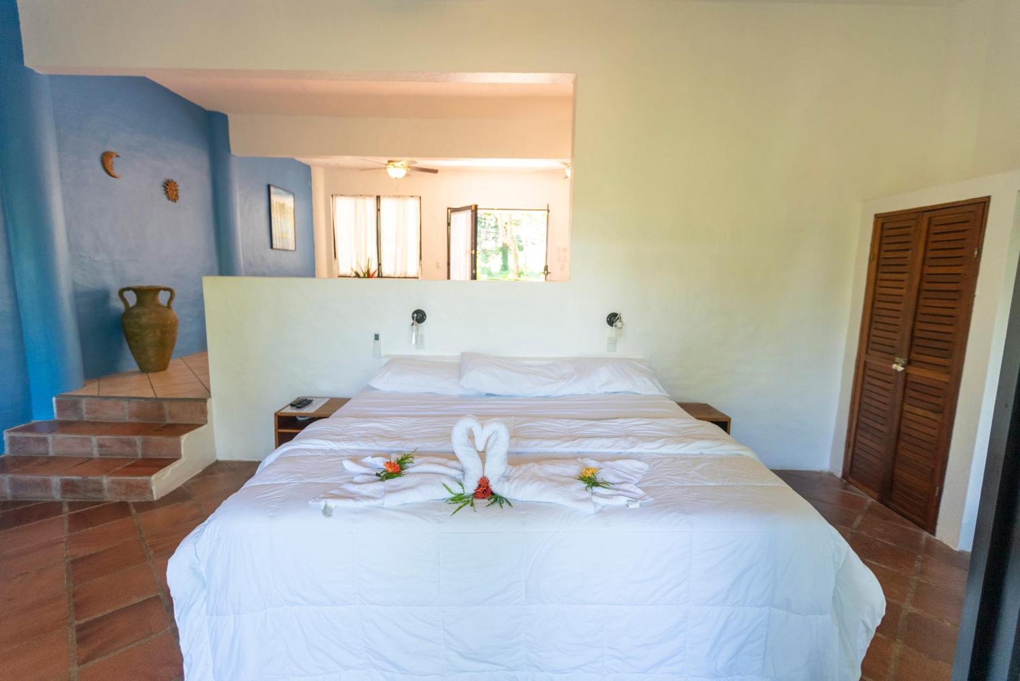 Condiminium Villas Mymosa Manuel Antonio Exterior photo